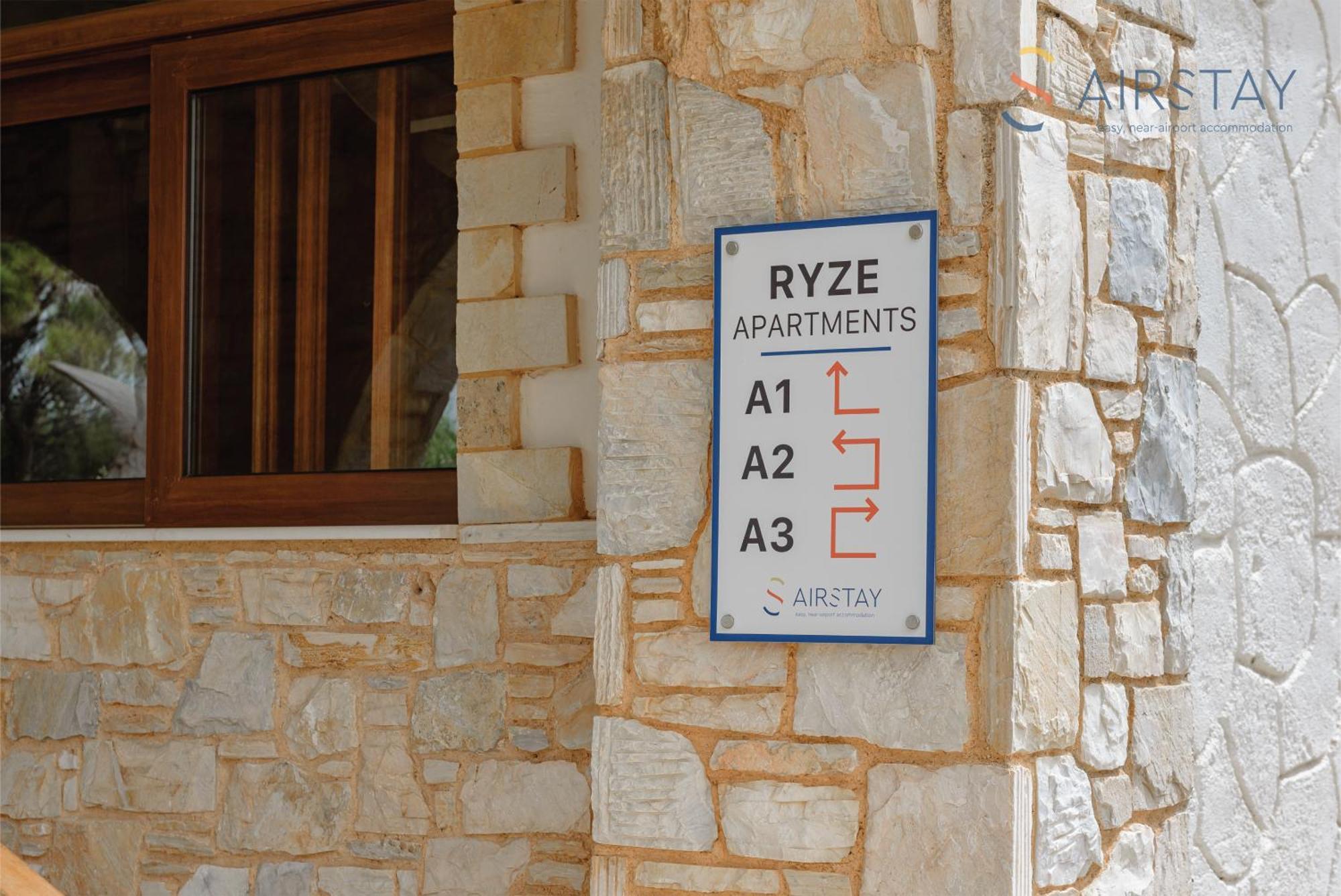 Ryze Apartments Airport By Airstay أرتيميدا المظهر الخارجي الصورة